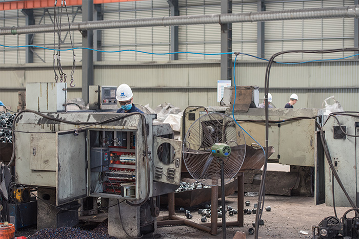 珲春网架配件-锥头加工车间